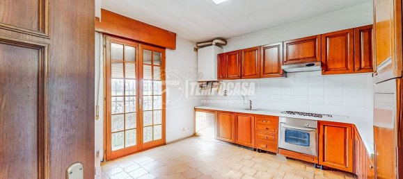 Casa de 7 divisões em Galliera, Italy N.º 8464 9