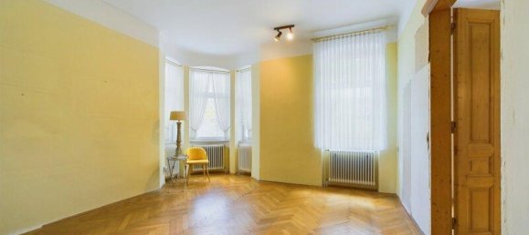 8-salle Maison de ville à Hollabrunn, Austria No. 212656 2