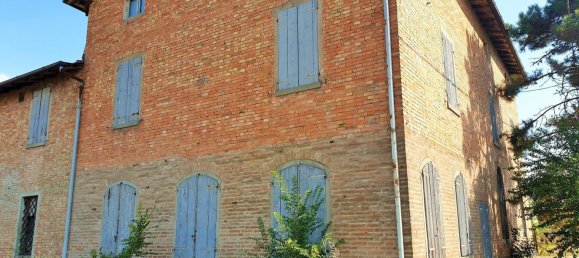 10 chambres Maison à Castelnuovo Rangone, Italy No. 339840 7