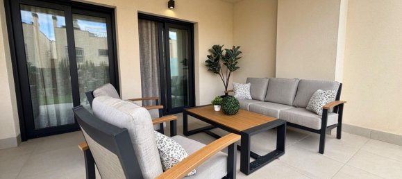 Квартира с 2 спальнями в Торревьеха, Испания № 188697 2