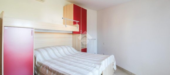 3 rooms Apartment in Montesilvano, Italy No. 14790 13