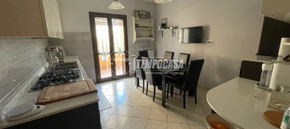 2 bedrooms Apartment in Rome, Italy No. 44908 12
