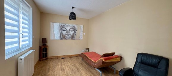 3 rooms Apartment in Niort, France No. 338078 2