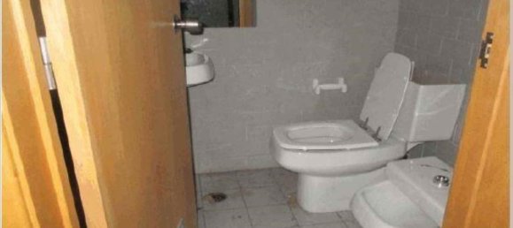 290m² Commercial property in Sao Vicente da Beira, Portugal No. 149617 2