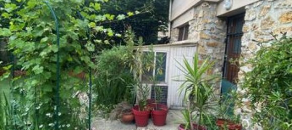 4 chambres Maison à Saint-Denis, France No. 310894 3