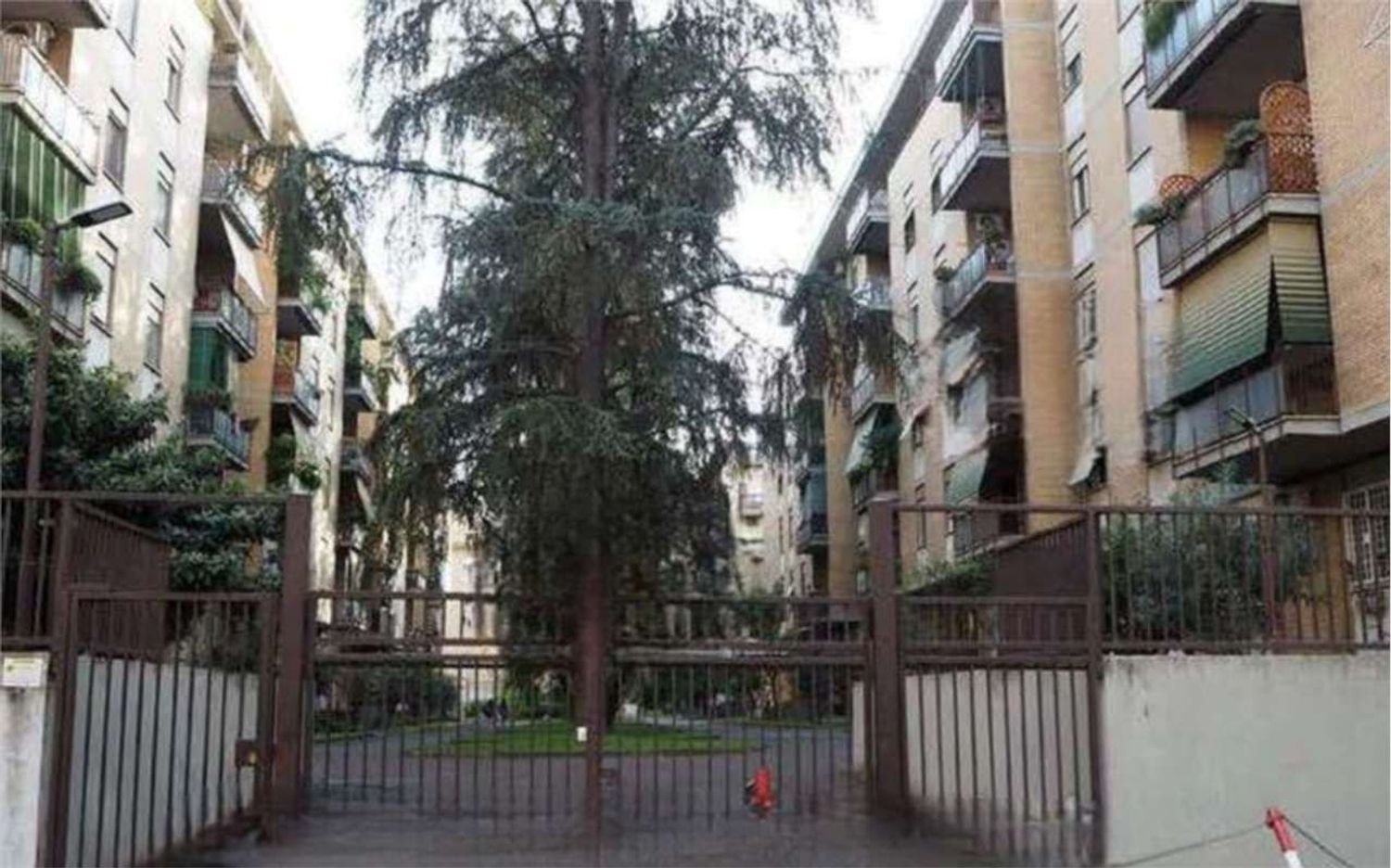 Apartamento T4 em Rome, Italy N.º 359804