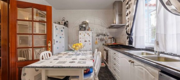 2 bedrooms House in Santa Cruz, Portugal No. 166881 20