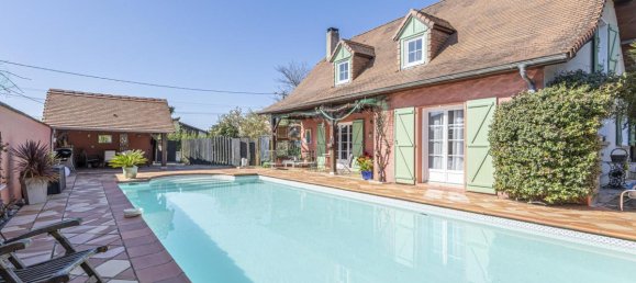 3 Schlafzimmer Haus in Artix, France, Nr. 97142 15