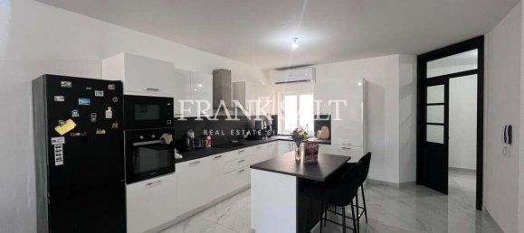 Квартира с 3 спальнями в Виктория, Мальта № 3060 12