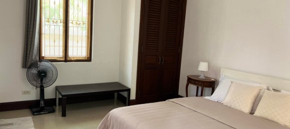 5 bedrooms Villa in Hua Hin, Thailand No. 4231 13