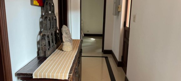 5 bedrooms Villa in Hua Hin, Thailand No. 4231 19