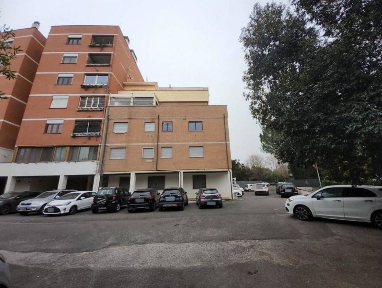 2 rooms Apartment in Rome, Italy No. 204520