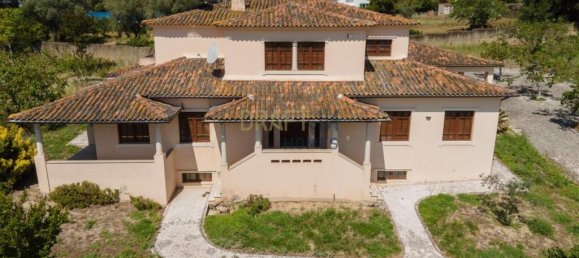 5 bedrooms Villa in Leiria, Portugal No. 105528 3
