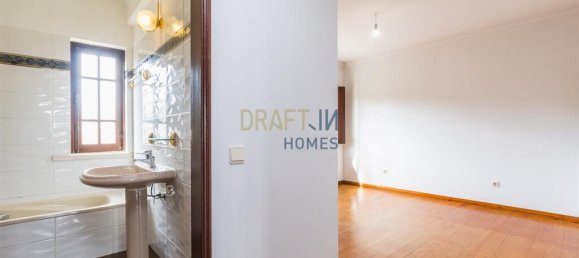 5 bedrooms Villa in Leiria, Portugal No. 105528 19