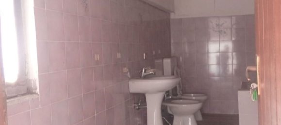 Studio à Guanzate, Italy No. 49520 6