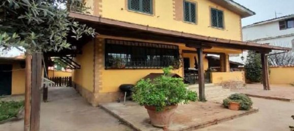 6 rooms House in Ardea, Italy No. 14557 7