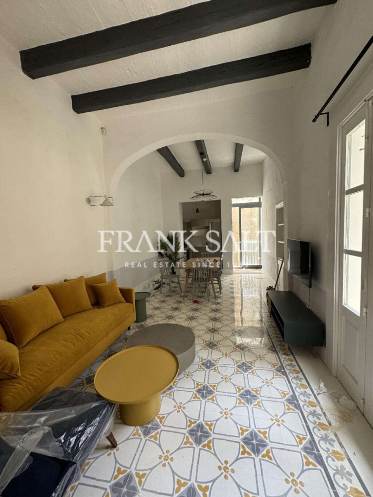 7 bedrooms Apartment in Valletta, Malta No. 1297