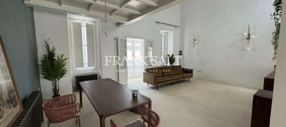 7 bedrooms Apartment in Valletta, Malta No. 1297 6