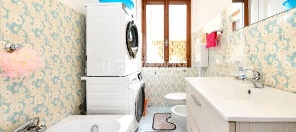 Квартира с 2 спальнями в Вобарно, Италия № 258124 3