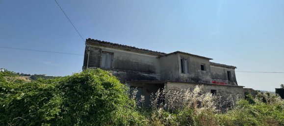 Дом с 10 спальнями в Понцано ди Фермо, Италия № 358351 2