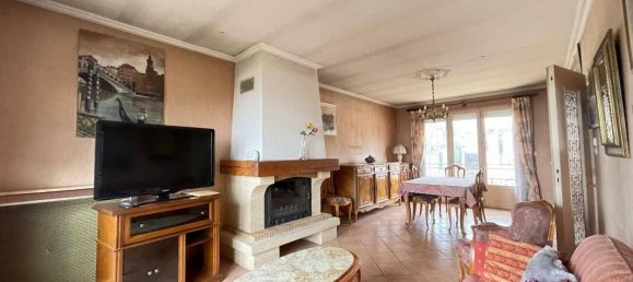 3 bedrooms House in Sucy-en-Brie, France No. 147121 3