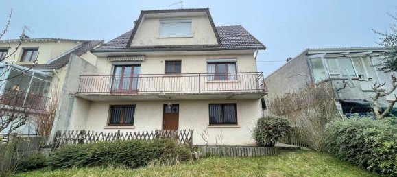 3 bedrooms House in Sucy-en-Brie, France No. 147121 11