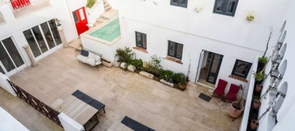 11 bedrooms House in Almada, Portugal No. 117942 2