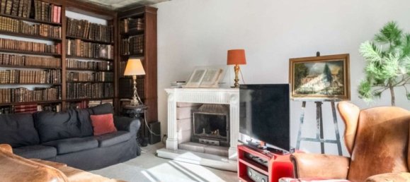 11 bedrooms House in Almada, Portugal No. 117942 6