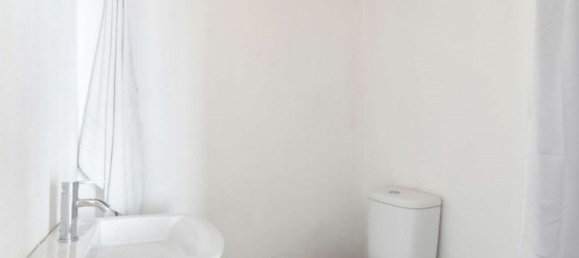 11 bedrooms House in Almada, Portugal No. 117942 22