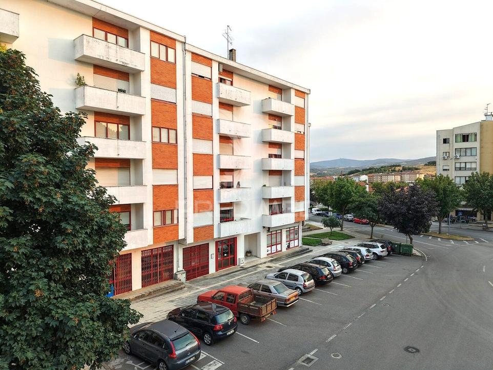 3 bedrooms Apartment in Braganca, Portugal No. 291495