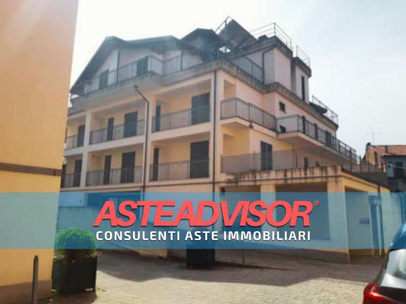 30 rooms Apartment in Mornese, Italy No. 309355