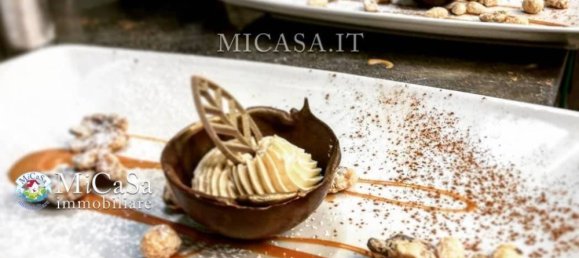 5 rooms Commercial property in Pisa, Italy No. 84791 14