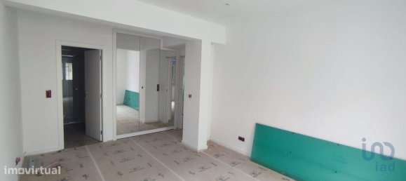 4 bedrooms Apartment in Lisbon, Portugal No. 97543 9