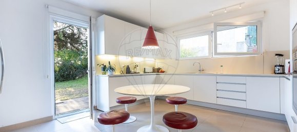 4 bedrooms House in Amadora, Portugal No. 158366 14