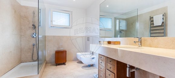 4 bedrooms House in Amadora, Portugal No. 158366 22