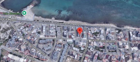 4 rooms Apartment in Bari, Italy No. 41921 4