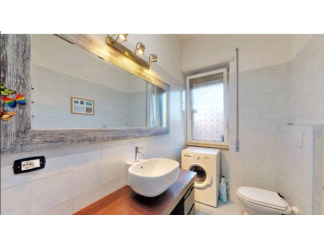 3 rooms Apartment in Rome, Italy No. 257175