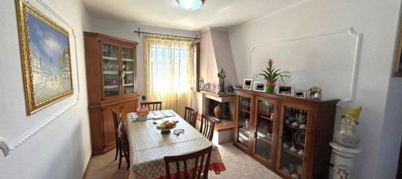 4-Zimmer Villa in Fonte Nuova, Italy, Nr. 35677 5