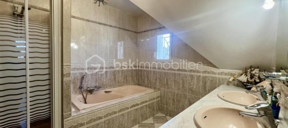 5 Schlafzimmer Haus in Essonne, France, Nr. 291469 16