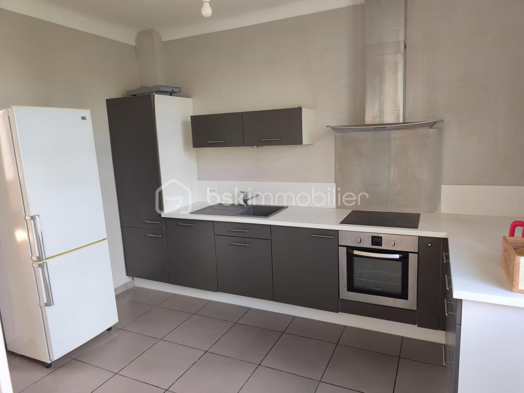 Apartamento de 2 dormitorios en Pau, France No. 341845