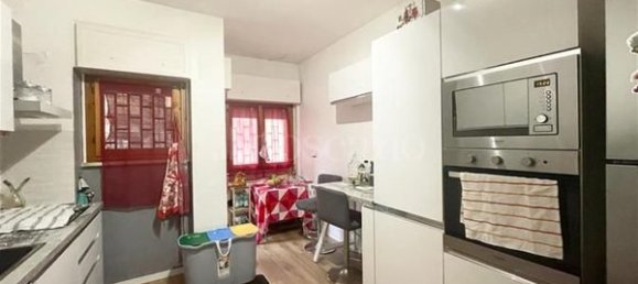 Квартира с 6 комнатами в Рим, Италия № 141394 14