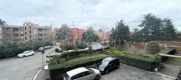 Квартира с 6 комнатами в Рим, Италия № 141394 21