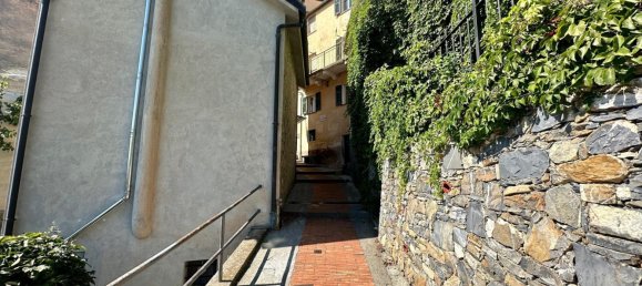 2 bedrooms Apartment in Alassio, Italy No. 179981 2
