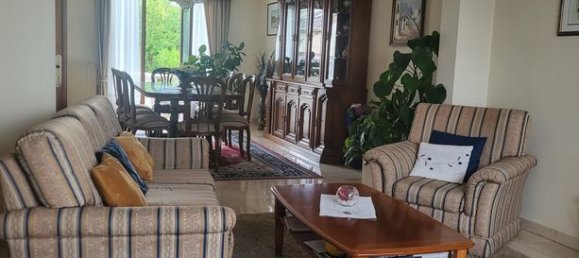 Casa de 5 dormitorios en Argenteuil, France No. 303865 3