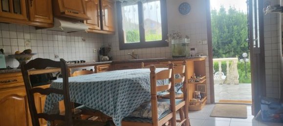 Casa de 5 dormitorios en Argenteuil, France No. 303865 2