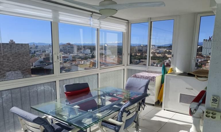 2 bedrooms Apartment in Roses, Spain No. 213578