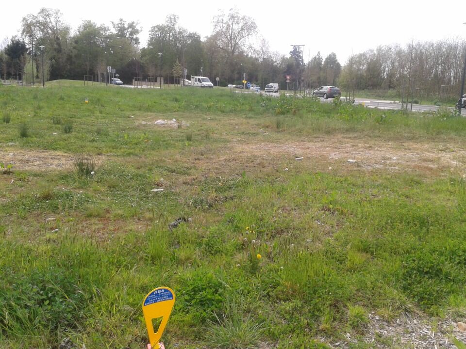  Land in Gironde, France No. 308472