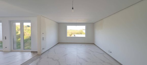 6 rooms House in Hauskirchen, Austria No. 234436 3