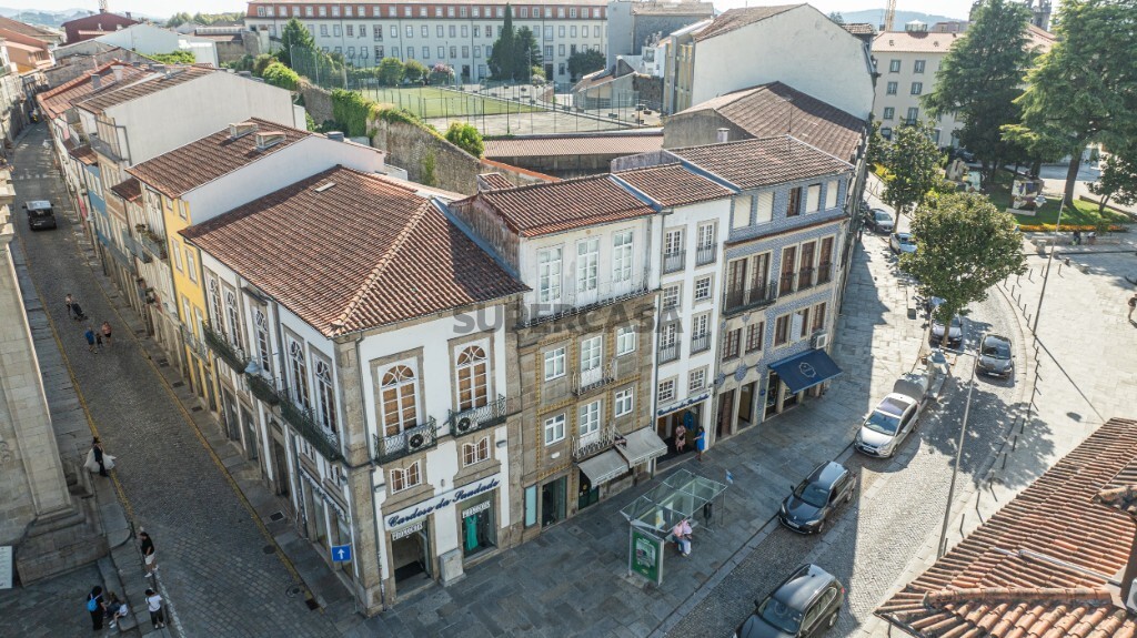 Edificio en Braga, Portugal 196 m² No. 347088