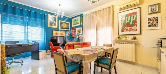 4-Zimmer Wohnung in Rome, Italy, Nr. 134611 2